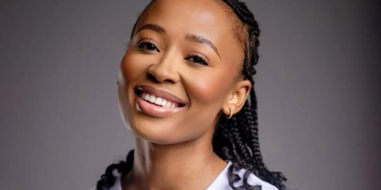Nthabiseng Mathole Launches Dipitsa Stofong Food Drive Initiative!