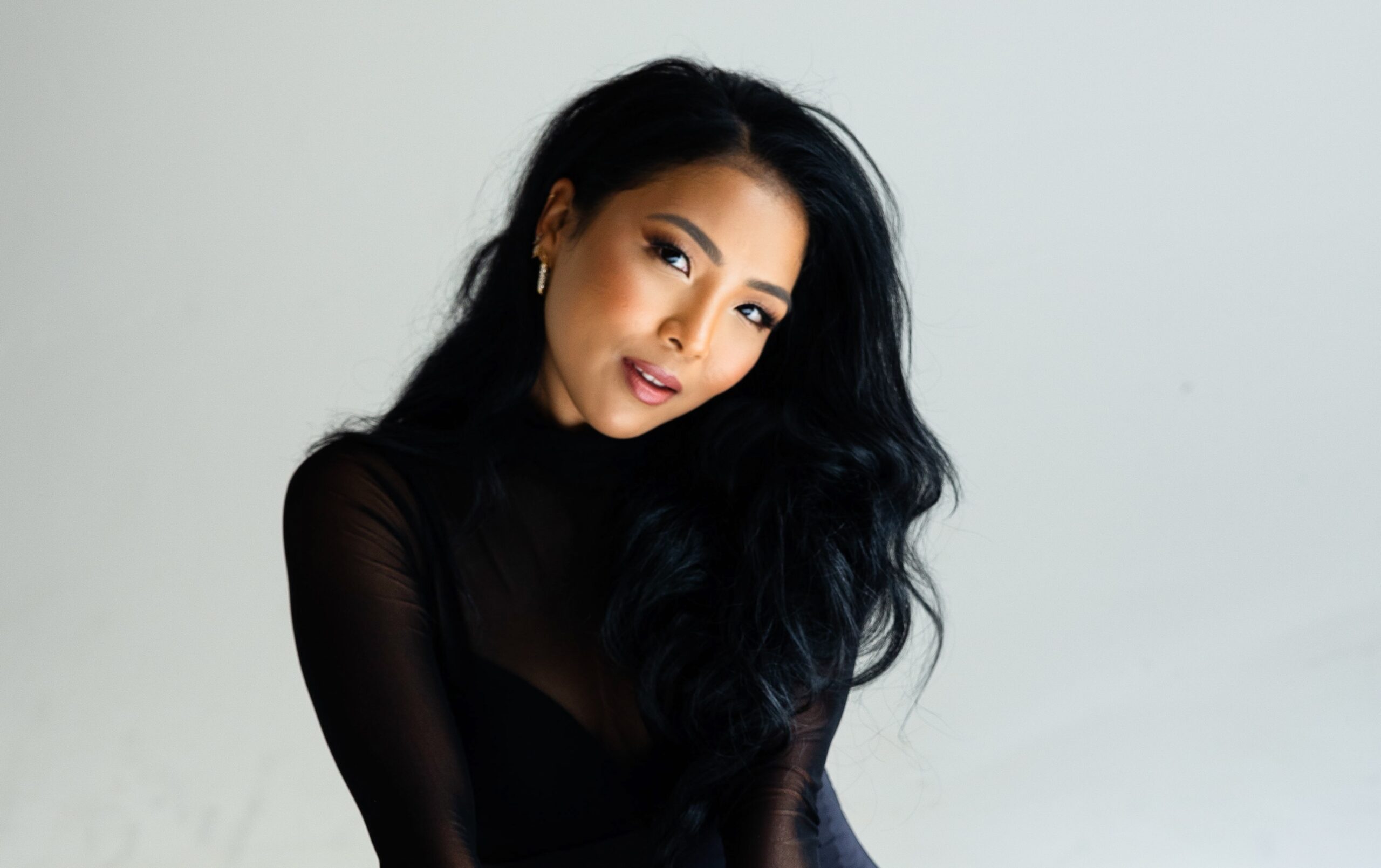 Content Creator, Chanley Wong Joins Expresso Morning Show’s Johannesburg Studio